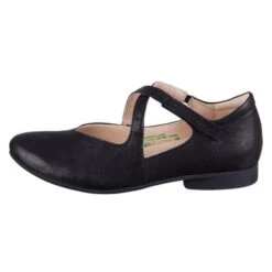 Devant -Nike || ADIDAS Soldes Magasin think 30005640000 guad 2 e